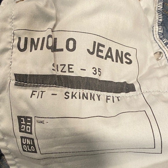 Uniqlo Skinny Fit Miracle Air Jeans Size 35 Dark Wash 35x32 - Picture 6 of 6